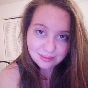 Meet your Posher, Cassandra